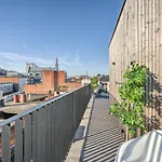 Apartment With Rooftop Terrace In The Heart Of Antwerp